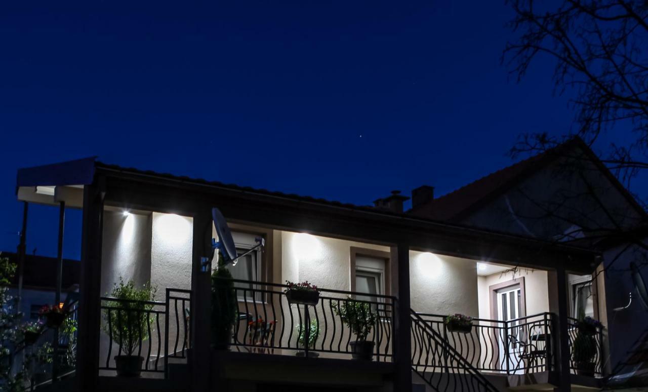 Studio Kaca Cetinje Kültér fotó
